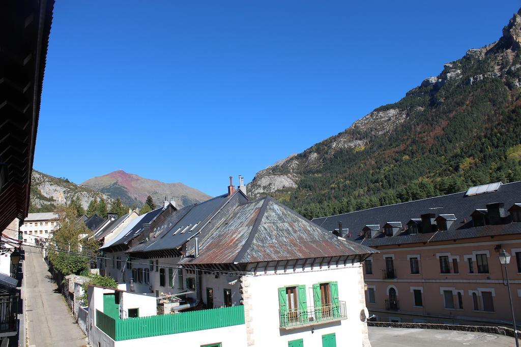 Albergue de Canfranc Estación Quarto foto